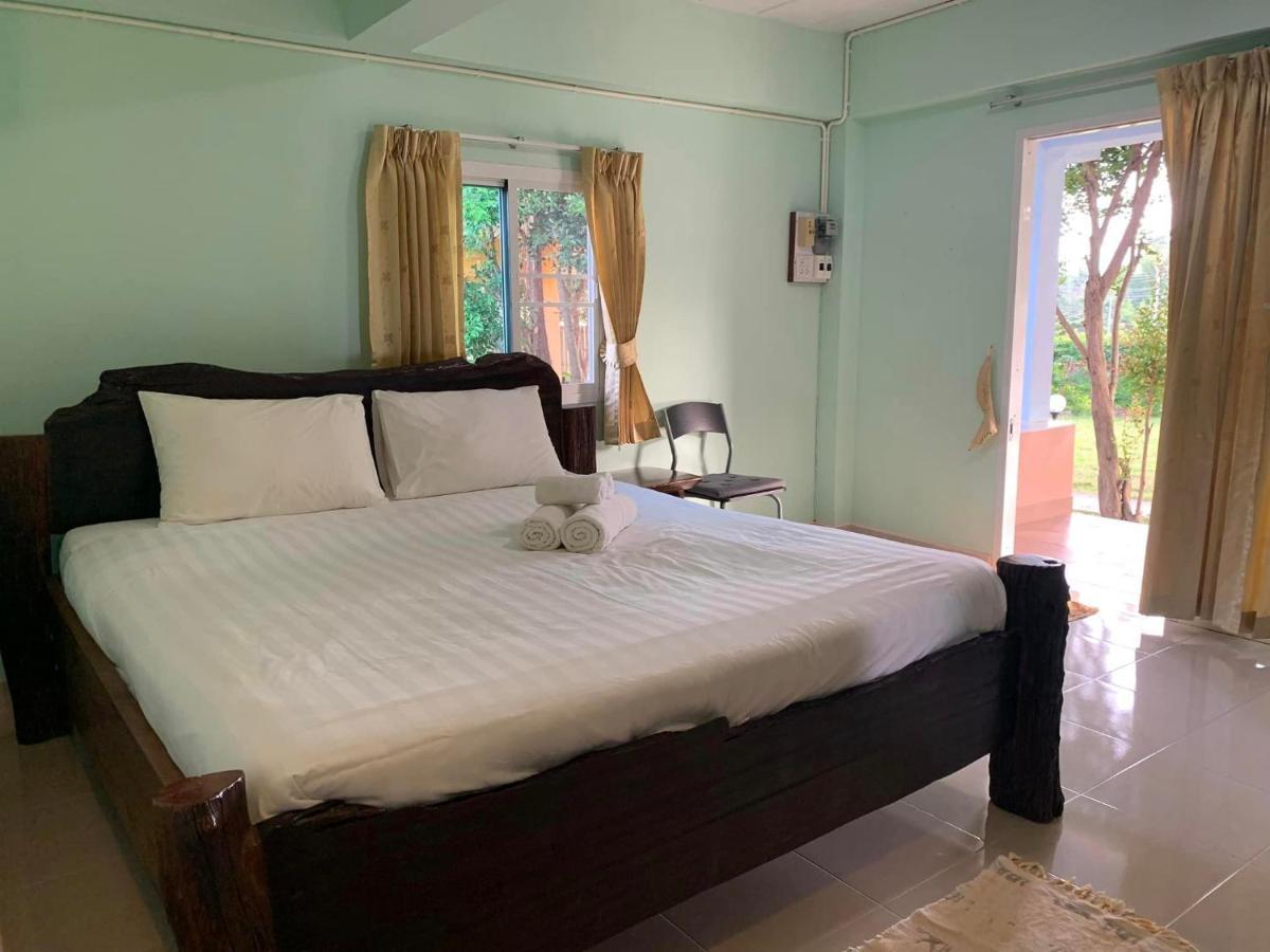 Atmyhomestay Bangsaphan Bang Saphan Exterior photo